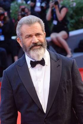 Wicked - Pressetermin zum Musical in Hongkong 211013 Degun Starface 2016-09-04 Venise Italie Mostra 2016. 73nd Venice International Film Festival. Red Carpet of Hacksaw bridge the movie.Mel Gibson.  Copyright: xDegunx xStarfacex STAR_211013_048
