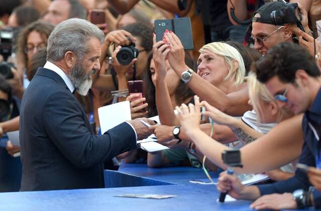 Wicked - Pressetermin zum Musical in Hongkong Hacksaw Ridge Premiere Venice. Italy. Mel Gibson at Hacksaw Ridge Premiere during the 73rd Venice Film Festival . 4th September 2016. LMK200-61337-040916 