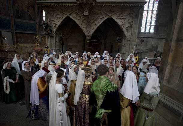 A re-enactment of the coronation of Charles IV (1316-1378) as king of Bohemia was staged in Prague s St Vitus Cathedral, Prague, Czech Republic, September 4, 2016 at the close of two-day festivity the City of Prague and Charles University jointly organised to mark the Holy Roman emperor s 700th birth anniversary. (CTKxPhoto KaterinaxSulova) CTKPhotoP201609040325401  suk5