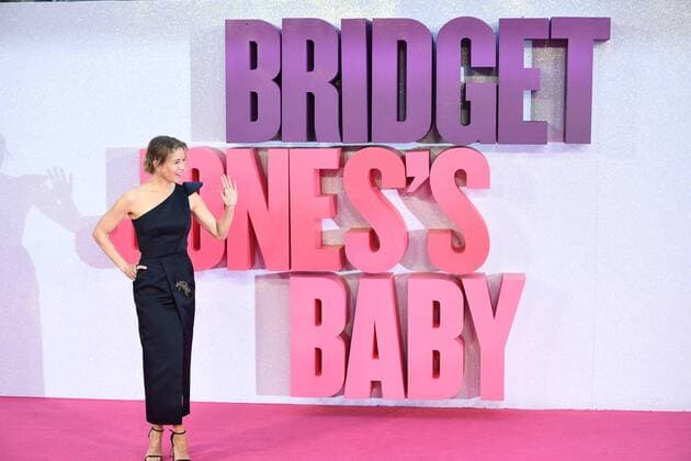 . 05 09 2016. London, United Kingdom. Bridget Jones s Baby premiere. Renee Zellweger and cast arrive at the Odeon in Leicester square for the Bridget Jones s Baby premiere.  xAndrewxParsonsx xi-Imagesx IIM-13383-0011
