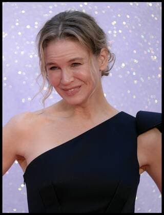 . 05 09 2016. London, United Kingdom. Bridget Jones s Baby premiere. Renee Zellweger arrives at the Odeon in Leicester square for the Bridget Jones s Baby premiere.  xAndrewxParsonsx xi-Imagesx IIM-13383-0040