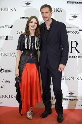 Actors Maria Valverde and James D Arcy pose at the premiere of Koldo Serra s film Gernika , at Palafox cinema in Madrid, Spain, 05 September 2016. EFE JuanJo Martin PREMIERE OF THE FILM GERNIKA IN MADRID !ACHTUNG: NUR REDAKTIONELLE NUTZUNG!  MAD001 20160905-636087115427238939