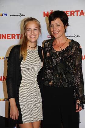Filmpremiere von Männertag in München - Jule Ronstedt mit Tochter Helena Premiere Männertag Film Kino Fernsehen Mathäser Filmpalast München 05. September 2016