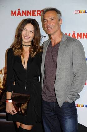 Hannes Jaenicke mit Begleitung Premiere Männertag Film Kino Fernsehen Mathäser Filmpalast München 05. September 2016