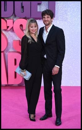 . 05 09 2016. London, United Kingdom. Bridget Jones s Baby premiere. Kimberly Wyatt joins Renee Zellweger and cast at the Odeon in Leicester square for the Bridget Jones s Baby premiere.  xAndrewxParsonsx xi-Imagesx IIM-13383-0093