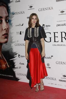 Estreno Gernica Celebrities attending an premier Guernica Maria valverde Madrid 0509 2016 482 Cordon Press Photo by Paco Suarez Abad Cordon Press  PacoxSuarezxAbad