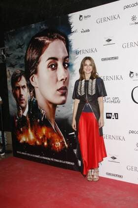 Estreno Gernica Celebrities attending an premier Guernica Maria valverde Madrid 0509 2016 482 Cordon Press Photo by Paco Suarez Abad Cordon Press  PacoxSuarezxAbad