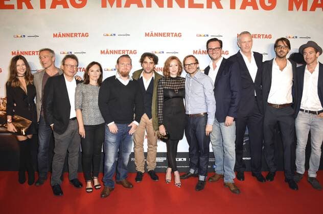 Lena Meckel, Hannes Jaenicke, Klaus Schaefer,Jasna Vavra, Axel Stein, Oliver Wnuk, Lavinia Wilson, Milan Peschel, Holger Haase, Philip Voges, Ilja Haller und Harry G bei der Premiere des Kinofilms Männertag im Mathäser Filmpalast. München, 05.09.2016 Foto:xP.xSchönbergerx xFuturexImage