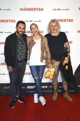 Adnan Maral, Michelle Monballijn und Joachim Masannek bei der Premiere des Kinofilms Männertag im Mathäser Filmpalast. München, 05.09.2016 Foto:xP.xSchönbergerx xFuturexImage