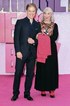 Freddie Fox und Gemma Jones bei der Premiere des Kinofilms Bridget Jones s Baby im Odeon Leicester Square. London, 05.09.2016 Freddie Fox, Gemma Jones  Foto:xS.xVasx xFuturexImage