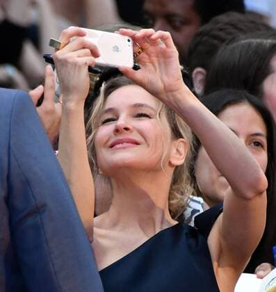 . 06 09 2016. London, United Kingdom. Premiere for Bridget Jones s Baby. Renee Zellweger attends premiere for Bridget Jones s Baby, the third instalment about the life of the eternal singleton created by Helen Fielding, at Odeon Leicester Square, London.  xNilsxJorgensenx xi-Imagesx IIM-13388-0054