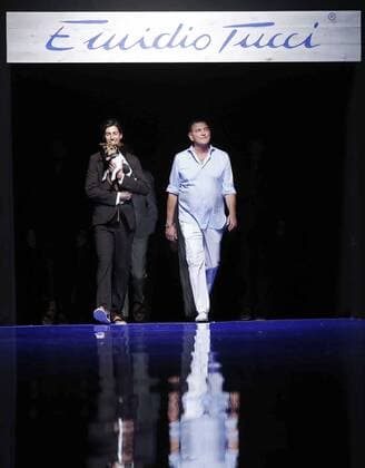 Italian designer Piero Rosin (R) and Spanish model Oriol Elcacho (L) close the fashion show of Emidio Tucci during the alternative catwalk MFSHOW MEN, that will present the trends in men s fashion for the upcoming spring summer, at Museo del Traje in Madrid, Spain, 06 September 2016. MFSHOW MEN CATWALK !ACHTUNG: NUR REDAKTIONELLE NUTZUNG!  MAD001 20160906-636087982045481172