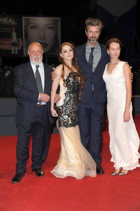 Filmfestspiele Venedig - Tommaso Filmpremiere 73rd Venice Film Festival, Red Carpet film Tommaso . Pictured: Cristiana Capotondi, Camilla Diana, Kim Rossi Stuart, Renato Scarpa  Copyright: xAlbertoxTerenghi Veneziax2016x