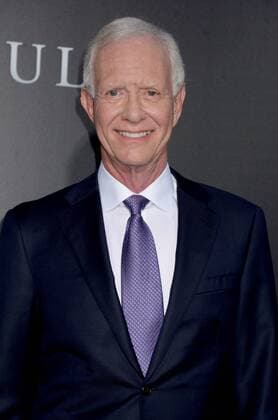Chesley Sullenberger arrives on the red carpet at the Sully New York Premiere at Alice Tully Hall on September 6, 2016 in New York City.  NYP201609063031 DENNISxVANxTINE