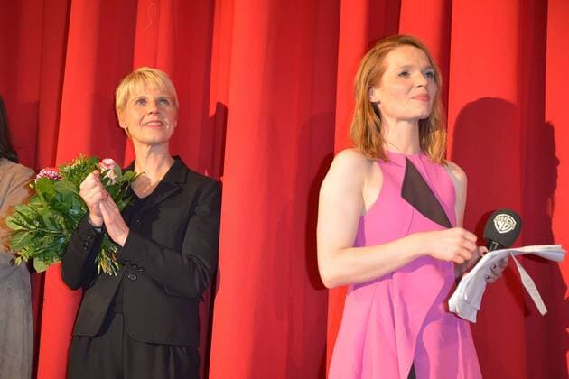 Weltpremiere SMS fuer Dich Cordula Stratmann, Karoline herfurth Ankunft zur Weltpremiere SMS fuer Dich im CineStar im Sony Center in Berlin am 06.09.2016