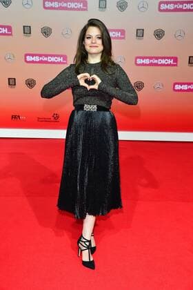 Weltpremiere SMS fuer Dich Elisa Schmidt, Femme Schmidt Ankunft zur Weltpremiere SMS fuer Dich im CineStar im Sony Center in Berlin am 06.09.2016
