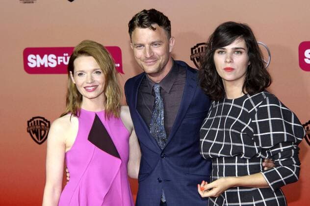 Karoline Herfurth, Friedrich Mücke und Nora Tschirner bei der Premiere des Kinofilms SMS für dich im CineStar Sony Center. Berlin, 06.09.2016 Foto:xA.xBuggex xFuturexImage