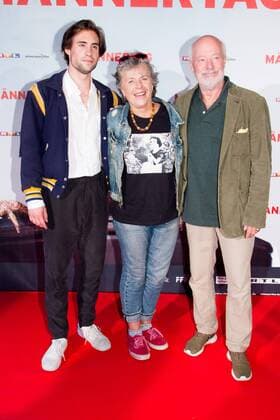 Jeremy Mockridge und seine Eltern Bill Mockridge und Margie Kinsky bei der Premiere - Männertag - am 06.09.2016 in Köln. Premiere - Männertag - in Köln