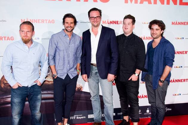 Axel Stein, Tom Beck, Holger Haase, Chris Tall, Oliver Wnuk bei der Premiere - Männertag - am 06.09.2016 in Köln. Premiere - Männertag - in Köln
