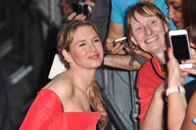 Renee Zellweger - Film, Bridget Jones s Baby Premiere - Paris - 06 09 2016 LionelUrman Panoramic 