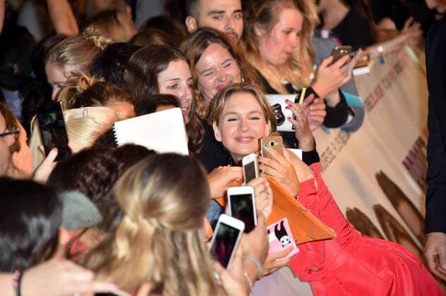 Renee Zellweger - Film, Bridget Jones s Baby Premiere - Paris - 06 09 2016 LionelUrman Panoramic 