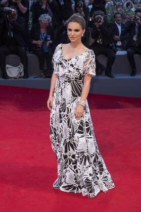 Natalie Portman attending the Jackie premiere at the 73rd Venice International Film Festival on September 07, 2016 Foto:xDaziramx xFuturexImage