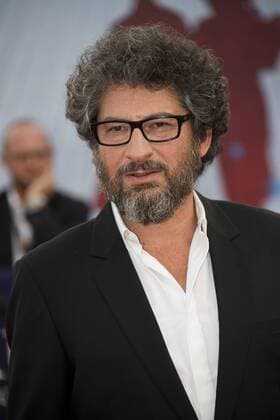 Festival du Cinema Americain in Deauville - Filmpremiere L Histoire de l Amour 211124 Arnal-Bar Starface 2016-09-07 Deauville France 42nd Deauville American Film Festival. Red Carpet of l histoire de l amour radu Mihaileanu, real et Marc Antoine Robert Mihaileanu, Radu  Copyright: xArnal-Barx STAR_211124_013