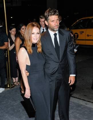 September 7, 2016 - New York, NY, United States - 07 September 2016 - New York, New York- Julianne Moore, Bart Freundlich. Tom Ford - Arrivals - September 2016 - New York Fashion Week. Photo Credit: Mario Santoro AdMedia New York United States - ZUMAa123