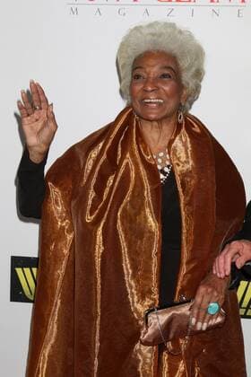 LOS ANGELES - SEP 7: Nichelle Nichols at the UNBELIEVABLE!!!!! Premiere at the TCL Chinese 6 Theaters on September 7, 2016 in Los Angeles, CA  Copyright: xKathyxHutchinsx