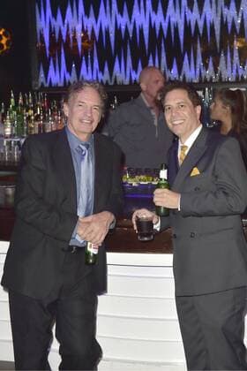 Gary Graham mit Gast bei der After-Party der Weltpremiere der Sci-Fi Parodie Unbelievable!!!!! im Ohm Nightclub. Los Angeles, 07.09.2016 Foto:xD.xStarbuckx xFuturexImage