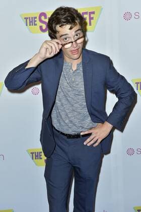 Joey Bragg bei der Weltpremiere des Kinofilms The Standoff im Regal LA Live Center. Los Angeles, 08.09.2016 Foto:xD.xStarbuckx xFuturexImage