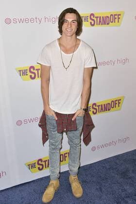 Carlos Esparza bei der Weltpremiere des Kinofilms The Standoff im Regal LA Live Center. Los Angeles, 08.09.2016 Foto:xD.xStarbuckx xFuturexImage