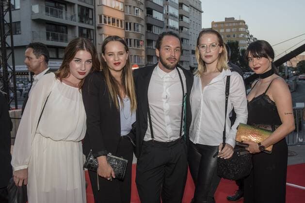 Actress Joy Anna Thielemans (2nd R) pictured ahead of the premiere of Everybody Happy , opening film of the tenth edition of the Oostende Film festival, in Oostende, Friday 09 September 2016.  JONASxROOSENS 04927463
