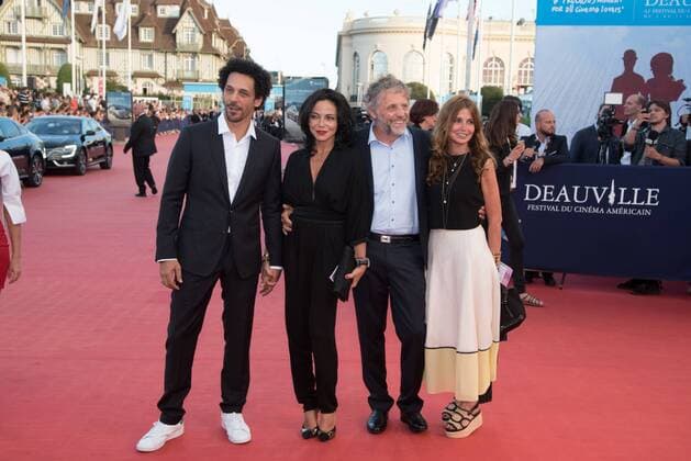 Festival du Cinema Americain in Deauville - Imperium Filmpremiere 211257 Arnal-Bar Starface 2016-09-09 Deauville France Remise du prix du NOUVEL HOLLYWOOD au comédien Daniel Radcliffe & Avant-première du film IMPERIUM. 42e Festival du cinema americain de Deauville. StoÂ©phane Guillon et sa femme Muriel Cousin. Sandra Zeitoun & Tomer Sisley. Guillon, Stéphane; Sisley, Tomer; Cousin, Muriel; Zeitoun, Sandra  Copyright: xArnal-Barx STAR_211257_007