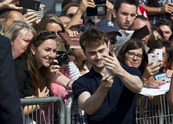 211274 Arnal-Bar Starface 2016-09-10 Deauville France 42nd Deauville American Film Festival. Tribute to Daniel Radcliff Radcliffe, Daniel  Copyright: xArnal-Barx STAR_211274_020