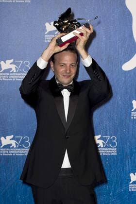 Filmfestspiele Venedig - Die Preisträger IPP DanieleCifal 10 09 2016 73. Mostra Internazionale d Arte Cinematografica Festival del Cinema di Venezia Filmfestival - Leone d Argento miglior regia Amat Escalante  0