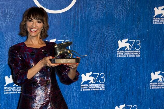Filmfestspiele Venedig - Die Preisträger IPP DanieleCifal 10 09 2016 73. Mostra Internazionale d Arte Cinematografica Festival del Cinema di Venezia Filmfestival - - Sonderpreis Giuria Ana Lily Amirpour  0