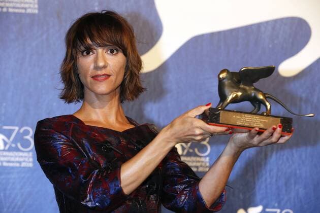 Ana Lily Amirpour mit dem Spezialpreis der Jury für The Bad Batch beim Preisträger Photocall auf der Biennale di Venezia 2016 73. Internationale Filmfestspiele von Venedig, 10.09.2016 Foto:xD.xBedrosianx xFuturexImage