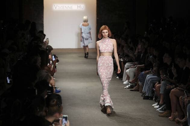 NEW YORK, Sept. 11, 2016 -- A model presents a creation of Vivienne Hu during the New York Fashion Week in New York City, the United States, Sept. 11, 2016. ) (lrz) U.S.-NEW YORK-FASHION-VIVIENNE HU WangxYing 