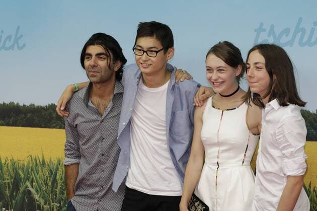 Berlin, Weltpremiere von TSCHICK am Montag, den 12. September 2016, Foto: Regisseur Fatih Akin, Anand Batbileg („Tschick ), Mercedes Müller („Isa ) und Tristan Göbel („Maik , v. l.)