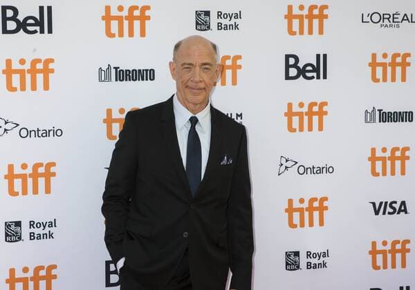 TORONTO, Sept. 12, 2016 -- Actor J. K. Simmons poses for photos before the Canadian premiere of the film La La Land at the Princess of Wales Theater during the 41st Toronto International Film Festival in Toronto, Canada, Sept. 12, 2016. ) (zjy) CANADA-TORONTO-FILM FESTIVAL- LA LA LAND ZouxZheng 