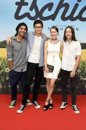 Fatih Akin, Anand Batbileg, Nicole Mercedes Müller und Tristan Göbel bei der Filmpremiere Tschick im Kino International. Berlin, 12.09.2016 Foto:xFredericx xFuturexImage