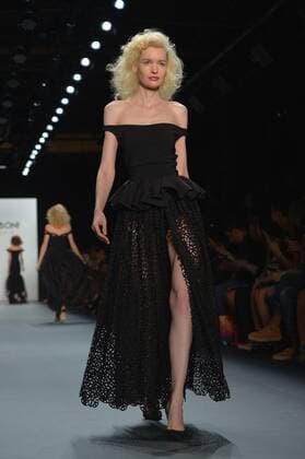 New York Fashion Week - Chiara Boni A model walks on the runway at the Chara Boni La Petite Robe show during New York Fashion Week: The Shows at The Dock, Skylight at Moynihan Station in New York City on September 13, 2016.  NYP201613020029 ANDREAxHANKS