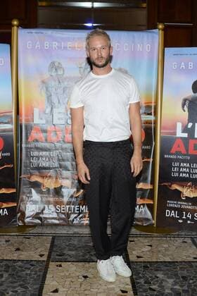 Milan, before the film Summer on him by GabrieleMuccino. pictured: Paul Stella  Copyright: xManuelexMangiarottix