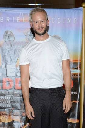 Milan, before the film Summer on him by GabrieleMuccino. pictured: Paul Stella  Copyright: xManuelexMangiarottix