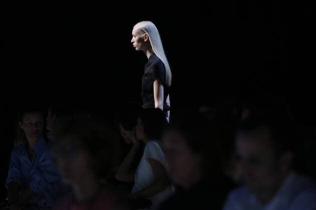 Models present creations by the US designer Narciso Rodriguez during the New York Fashion Week in New York, USA, on 13 September 2016. New York Fashion Week !ACHTUNG: NUR REDAKTIONELLE NUTZUNG!  NY01 20160914-636094260702749933