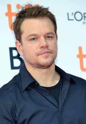 Matt Damon arrives at the Toronto International Film Festival premiere of Manchester By The Sea at the Princess of Wales Theatre in Toronto, Canada on September 13, 2016.  TOR2016091312 CHRISTINExCHEW
