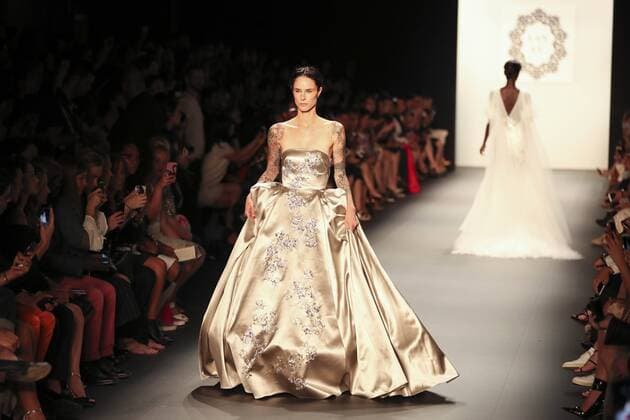 (160914) -- NEW YORK, Sept. 13, 2016 -- Models present creations of LANYU Spring Summer 2017 collection during the New York Fashion Week in New York, the United States, Sept. 13, 2016. ) (lrz) U.S.-NEW YORK-FASHION-LANYU WangxYing 