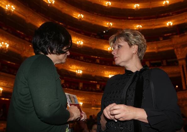 MOSCOW, RUSSIA - SEPTEMBER 13, 2016: Director of the Moscow Kremlin Museums, Yuri Gagarin s daughter Yelena Gagarina (R) and Tretyakov Gallery director Zelfira Tregulova talk at Moscow s Bolshoi Theatre where a production of Giuseppe Verdi s opera Simon Boccanegra is to be presented by the Teatro alla Scala (Milan s grand opera house) as part of the 2016 Chereshnevy Les Open Art Festival. Artyom Korotayev TASS  TS031140