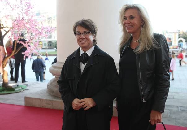 MOSCOW, RUSSIA - SEPTEMBER 13, 2016: Fashion designer Valentin Yudashkin with wife Marina at Moscow s Bolshoi Theatre where a production of Giuseppe Verdi s opera Simon Boccanegra is to be presented by the Teatro alla Scala (Milan s grand opera house) as part of the 2016 Chereshnevy Les Open Art Festival. Artyom Korotayev TASS  TS031167